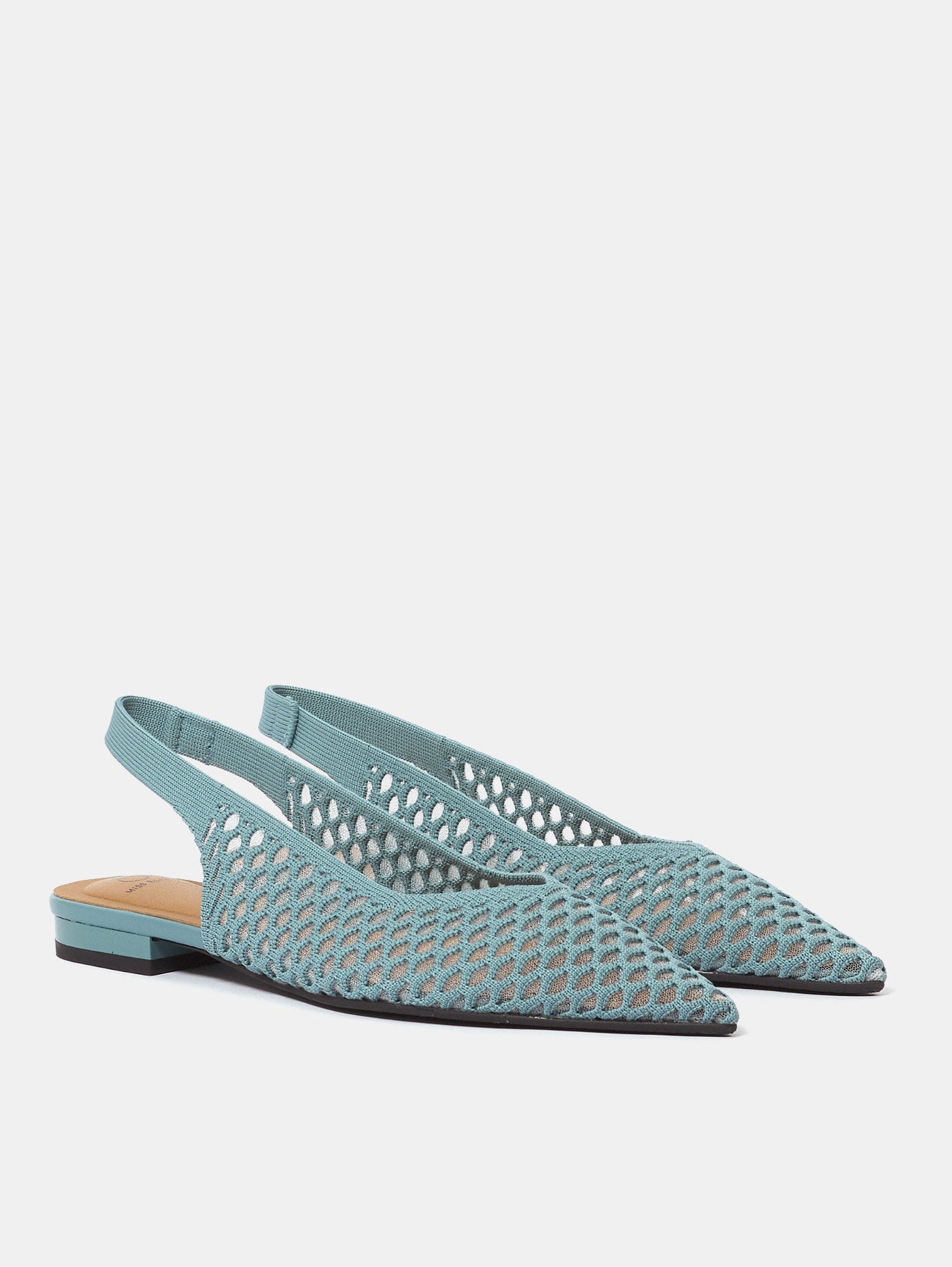 Bailarina destalonada Mina