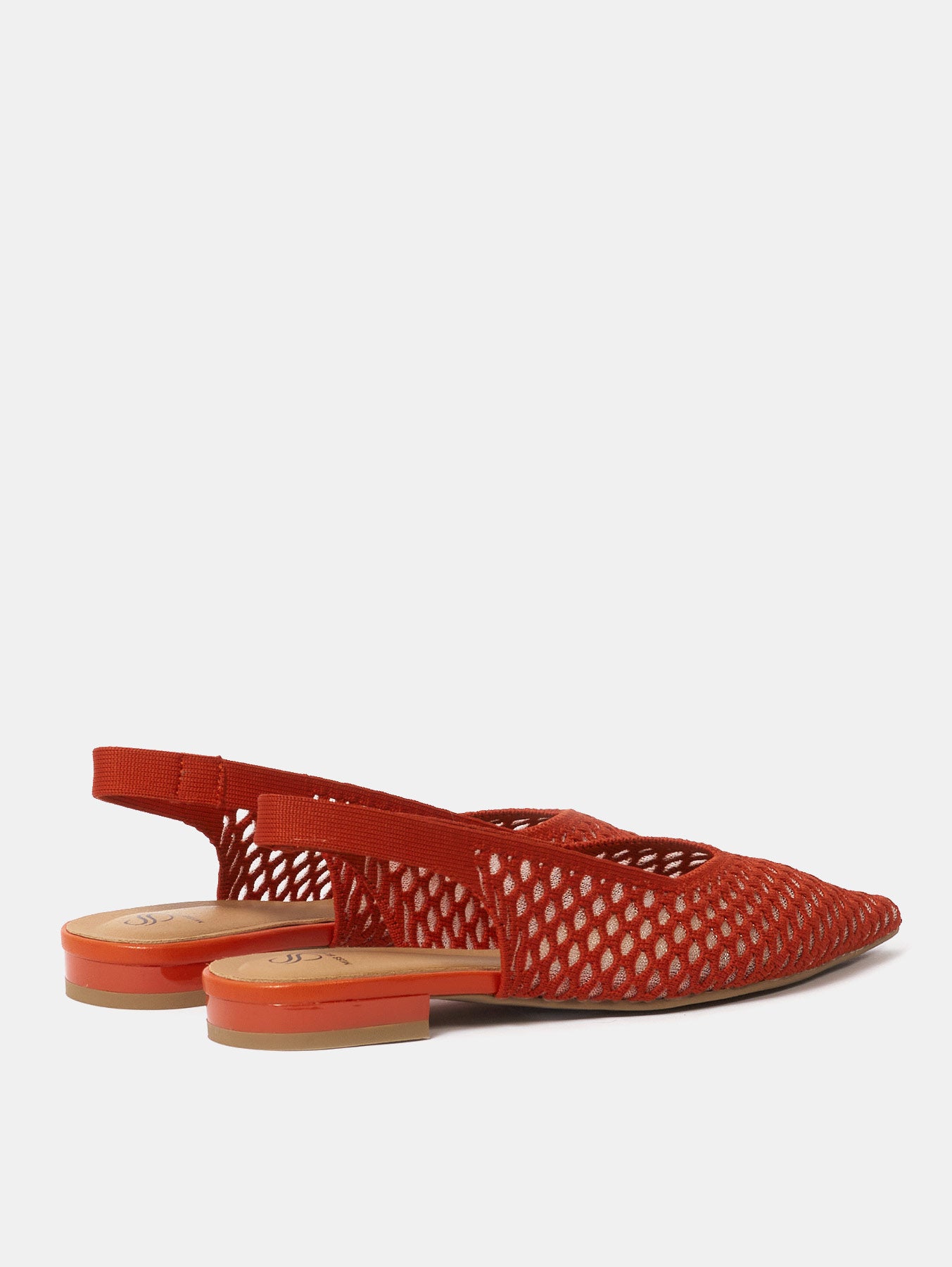 Bailarina destalonada Mina